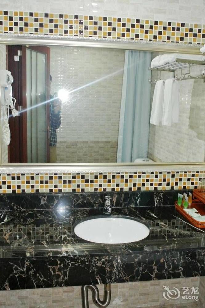 Shenzhen Haitian Hotel Extérieur photo